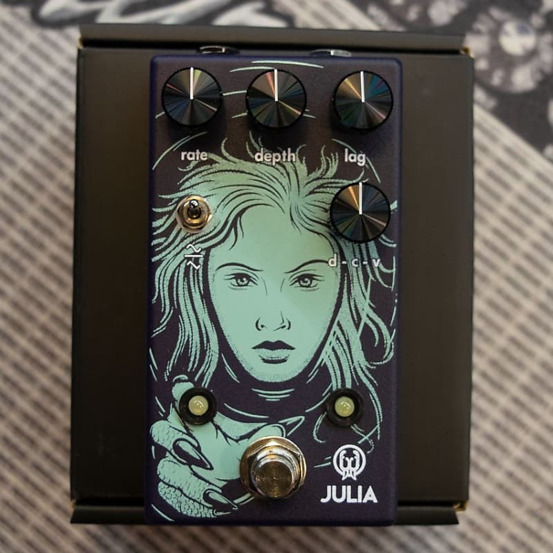 Walrus Audio Julia Chorus / Vibrato V2 | Reverb