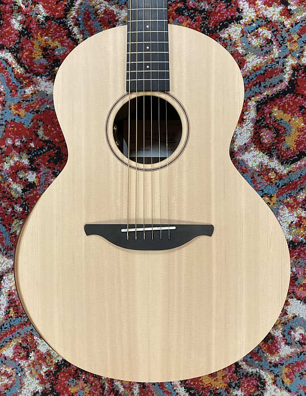Sheeran by Lowden S02 2022 - Natural, Excellent, DEMO, SKU: I716274