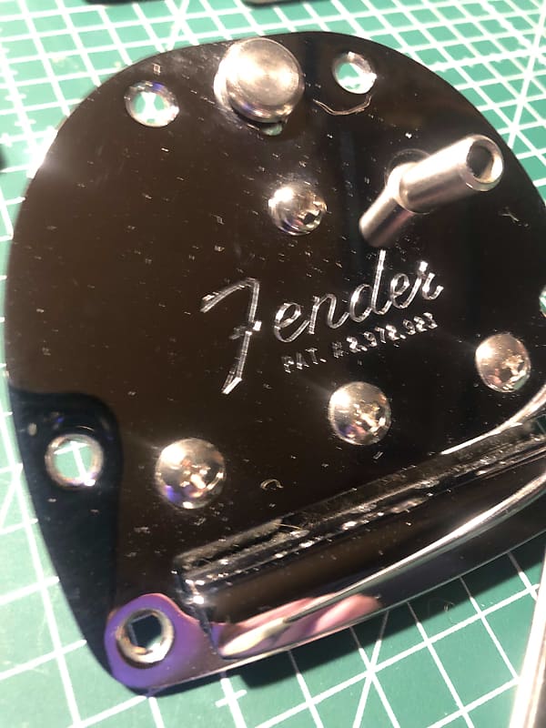 Fender Jazzmaster tremolo AVRI US Reverb