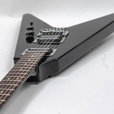 Fernandes The Function BSV-70 Flying V Short Scale Guitar with Gigbag - Black image 8