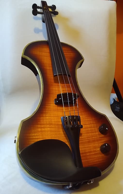 Fender FV-3 Deluxe Electric Violin used | Reverb