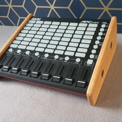 Akai APC Mini Oak Stand (ONLY) from Synths And Wood with VESA Mounting image 6
