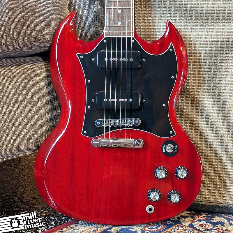 2010 Gibson SG Classic – Cherry – P90s  – w/HSC