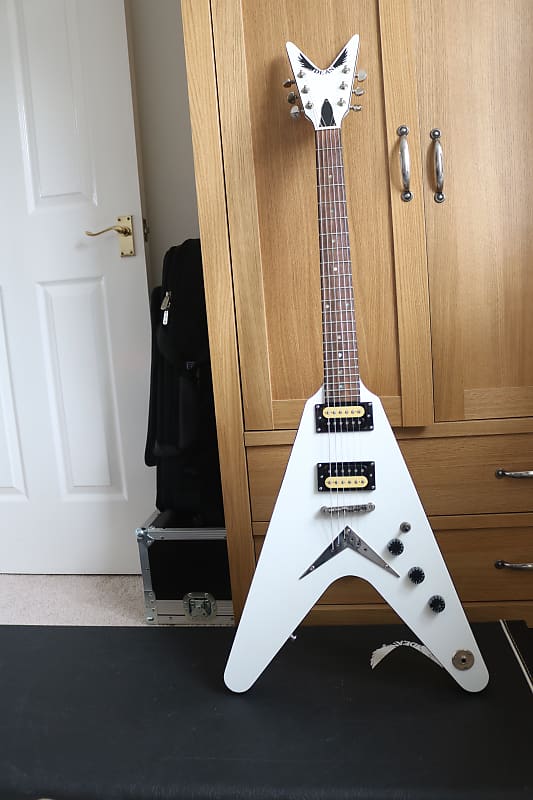 Dean V mid 90s - White | Reverb