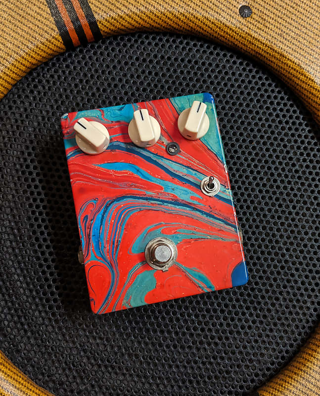 Mojo Drive エフェクター　lovekraft Lovekraft Mojo Drive, Lucibox Big Box version, Tube Screamer