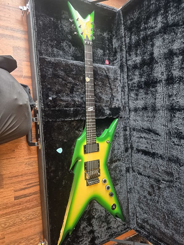 Dean Razorback slime 2006 - Dime slime | Reverb