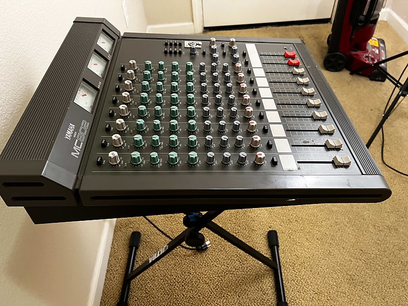 配信機器・PA機器・レコーディング機器 YAMAHA MIXER MC802 1980s YAMAHA MIXER MC802 1980s - メルカリ