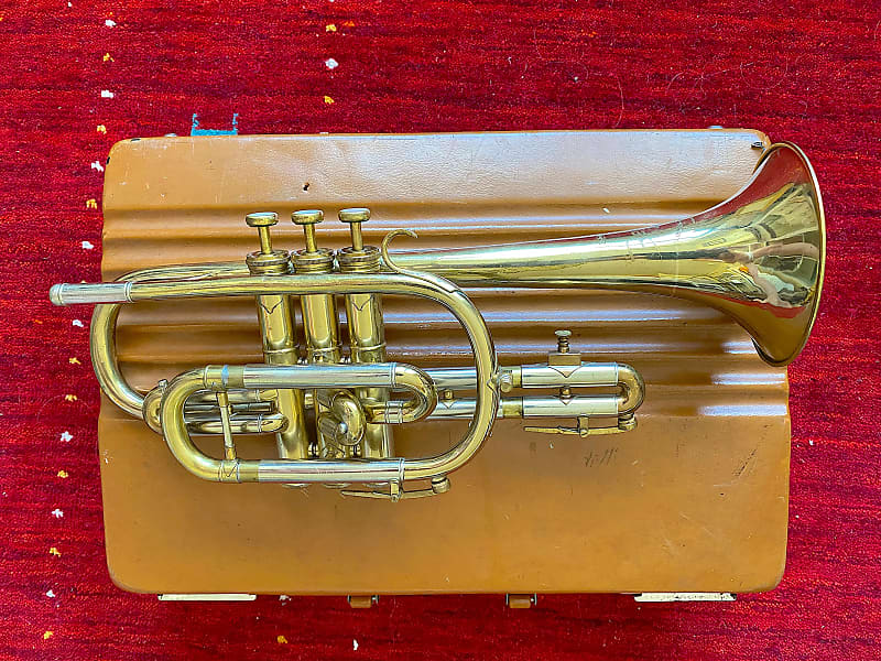 Besson 220 UK made midlate 1970's w/4 mouthpieces Reverb