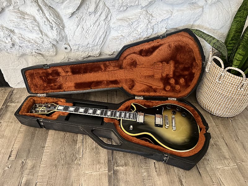 ミハャエル　gibson 80年代チェーンソーケース　美品 Vintage 1982 Gibson Les Paul Gen3 Chainsaw Case Standard