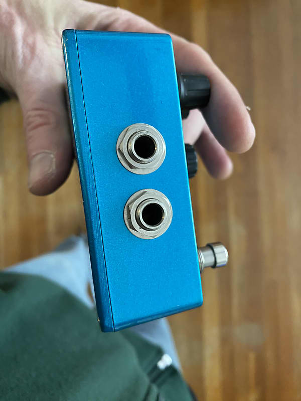 HAO Bass Liner - Bass 5 Band EQ Preamp - Teal Metallic