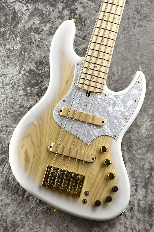 Xotic XJ-CORE 5st active LindyFralin