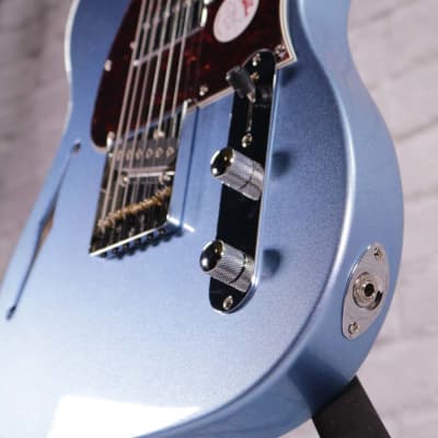 G&L Guitars ASAT Classic Bluesboy Semi-Hollow - Lake Placid Blue image 6
