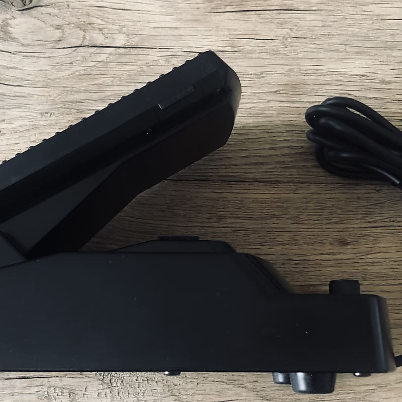 Roland EV-7 Expression Pedal with Box 90s Japan | Reverb