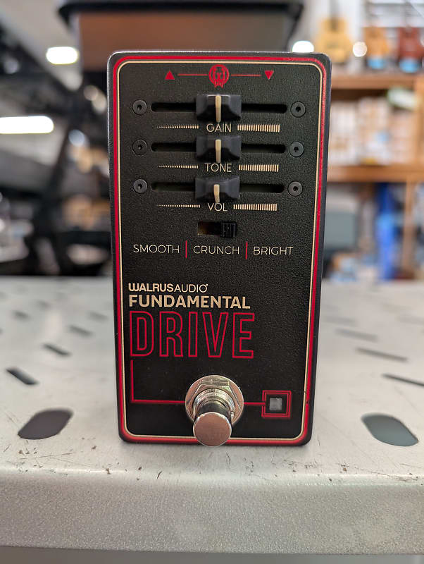 Walrus Audio Fundamental Drive