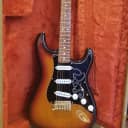 Fender 1992 SRV Stevie Ray  Vaughan Stratocaster 3 color sunburst