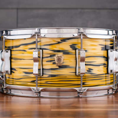 LUDWIG 14 X 6.5 CLASSIC MAPLE SNARE DRUM, LEMON OYSTER | Reverb