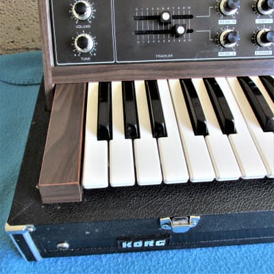 Vintage '76 Korg Poly Ensemble P Synthesizer-Korg PE-1000