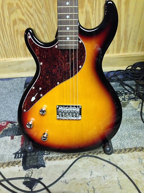 Variax left deals handed