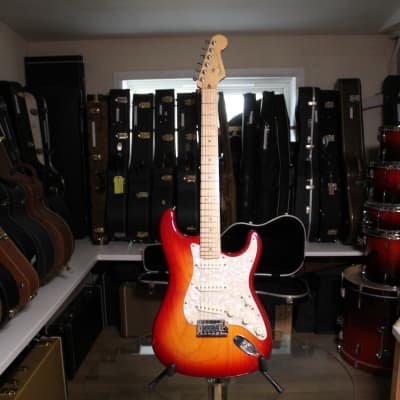 Fender American Deluxe Stratocaster Ash 2004 - 2010 | Reverb