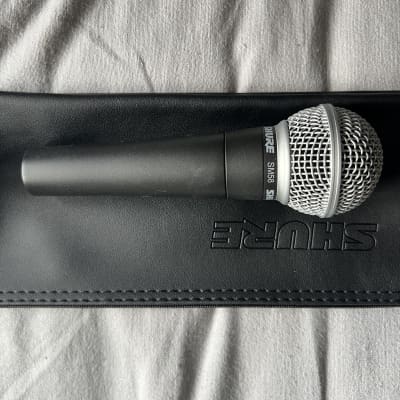 Shure SM58 Handheld Cardioid Dynamic Microphone 1984 - Present - Black