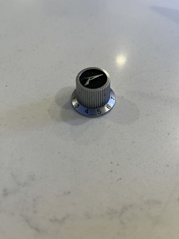 Vintage Peavey T series knob Reverb