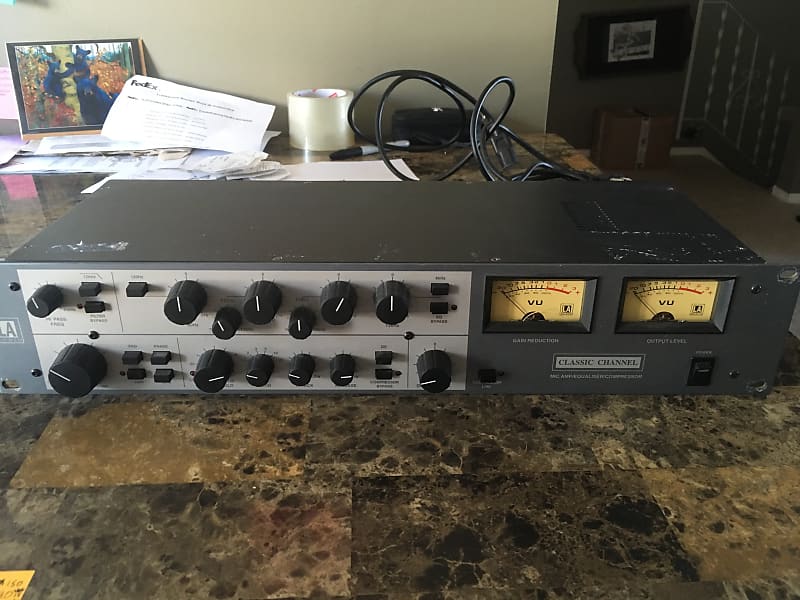 LA Audio Classic Channel Mic amp/ equalizer / compressor