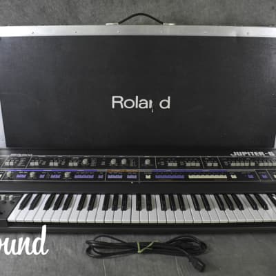 Roland Jupiter-6  six voice Polyphonic Analog Synthesizer in Excellent Condition.