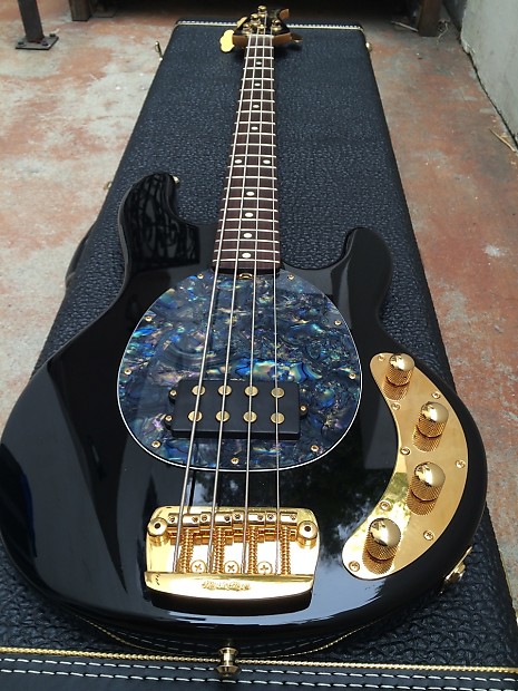 Ernie Ball/Musicman StingRay Bass, Ltd Ed, 2006, Black