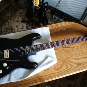 Fender MIJ Contemporary Stratocaster model 27 4200 1984-1987 Black image 1