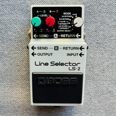 ギター BOSS LS-2 Line Selector Amazon.com: BOSS LS-2 Line Selector/Power Supply Guitar