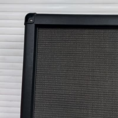 Blackstar Series One S1-412A guitar speaker cabinet image 4