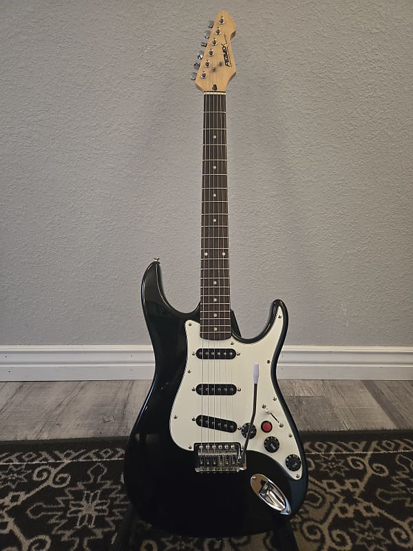 Peavey Raptor Custom SSS Electric Guitar with Killswitch image 1