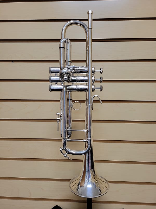 Bach 180S37 Stradivarius Trumpet 1985 - Silver Plated | Reverb