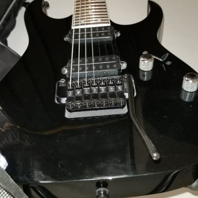 Ibanez RG7320Z 7-String Guitar in Padded Gig Bag image 4