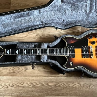 YAMAHA SG2000 electric guitars