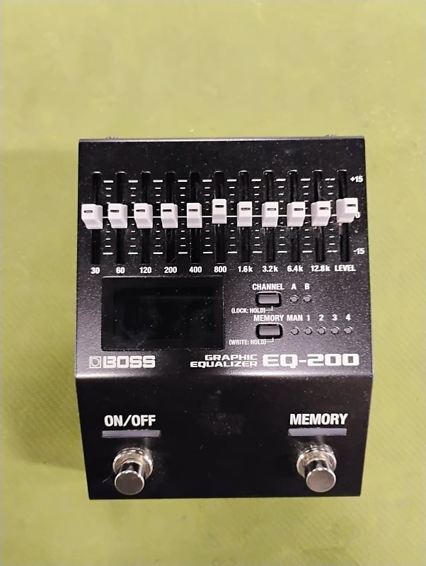 Boss EQ-200