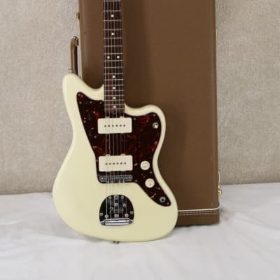 Fender American Vintage 62 Jazzmaster 2020's  - Olympic White image 1