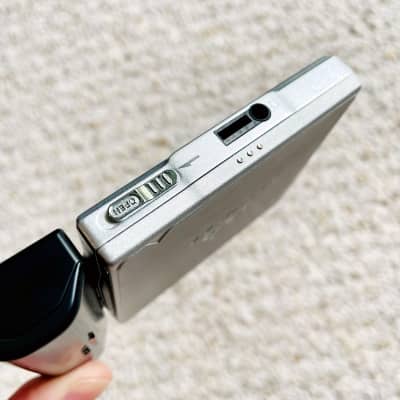 Sony MZ-E900 Walkman MiniDisc Player, Decent Gray&Silver