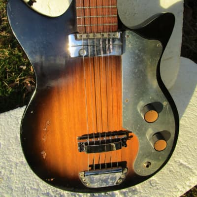 Zim Gar Model J-2 Guitar,  1960's ,  Made In Japan,   Sunburst Finish,   Sounds Great image 4