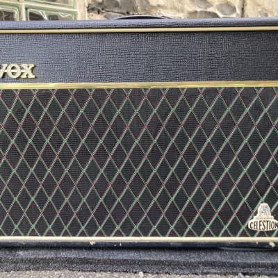 Vox Cambridge 30 Reverb Twin Model V9320 30-Watt 2x10 Guitar Combo 