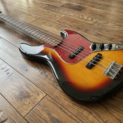 1999 Fender JB-62 Jazz Bass 1962 Reissue MIJ Fujigen image 4