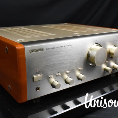 Sansui AU-α707 MR Integrated Amplifier in Very Good Condition