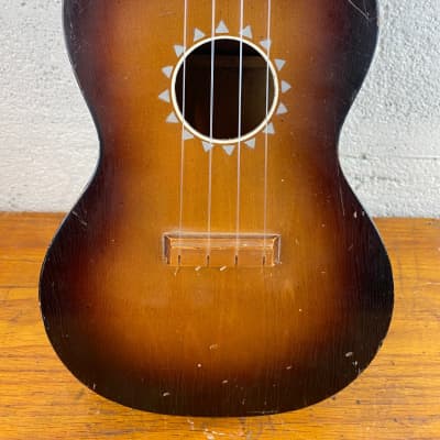 Regal ukulele Sunburst for sale