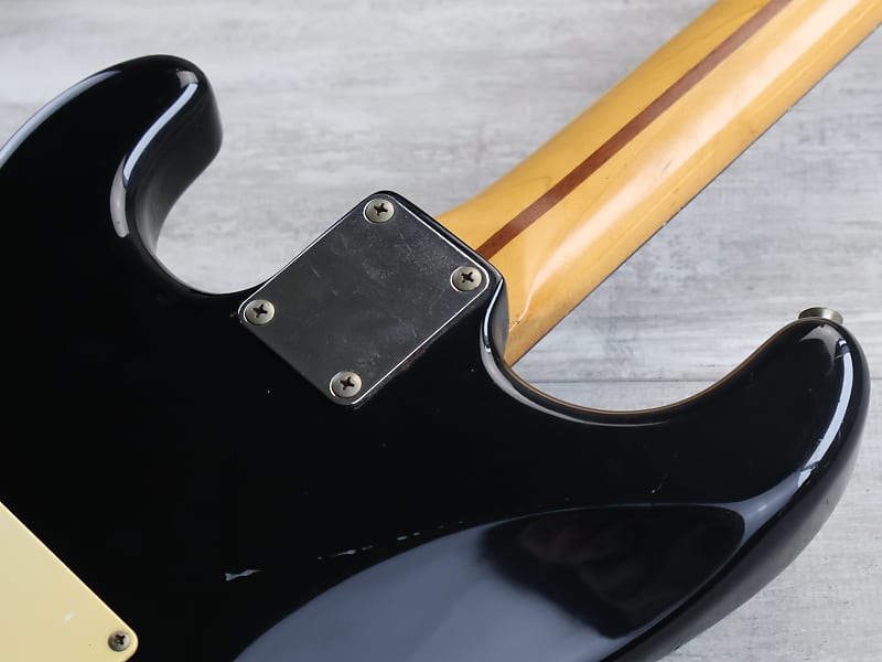 Fender Japan ST40 Stratocaster 1987-88年 Fender Japan ST40 Stratocaster 1987-88年 - メルカリ