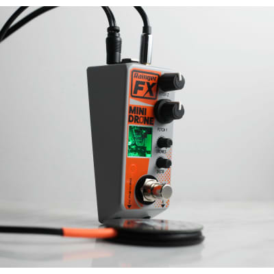 Rainger FX Mini Drone Synth Modulation Pedal | Reverb