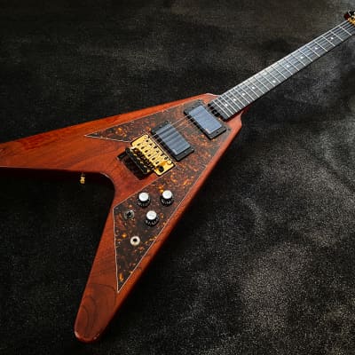 Made by ESP Killer KG Wishbone V 2019 Antique Brown - MINT Made by ESP Killer KG Wishbone V 2019 Antique Brown - MINT