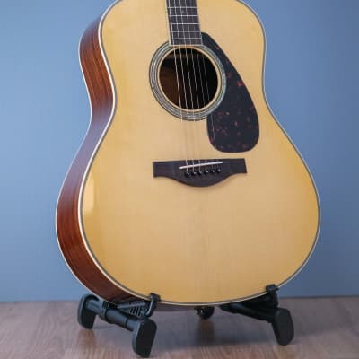 Yamaha LL6 ARE Original Jumbo Acoustic Electric Guitar - Brown