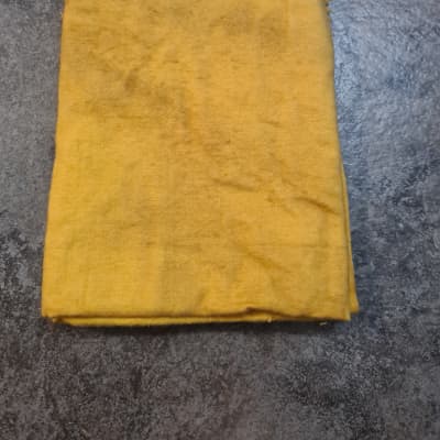 Rickenbacker Polishing Cloth 1970s used but good image 4