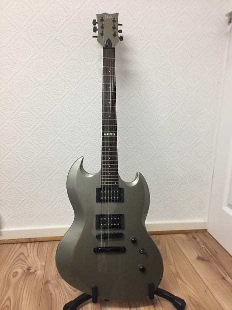 LTD VIPER-50 ESP輸出ブランド 542083000002375-00-600x600.jpg