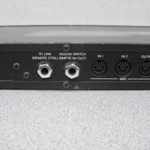 TC Electronic TC 1128 Programmable 28 Band Graphic EQ - READ TC Electronic TC 1128 Programmable 28 Band Graphic EQ - READ